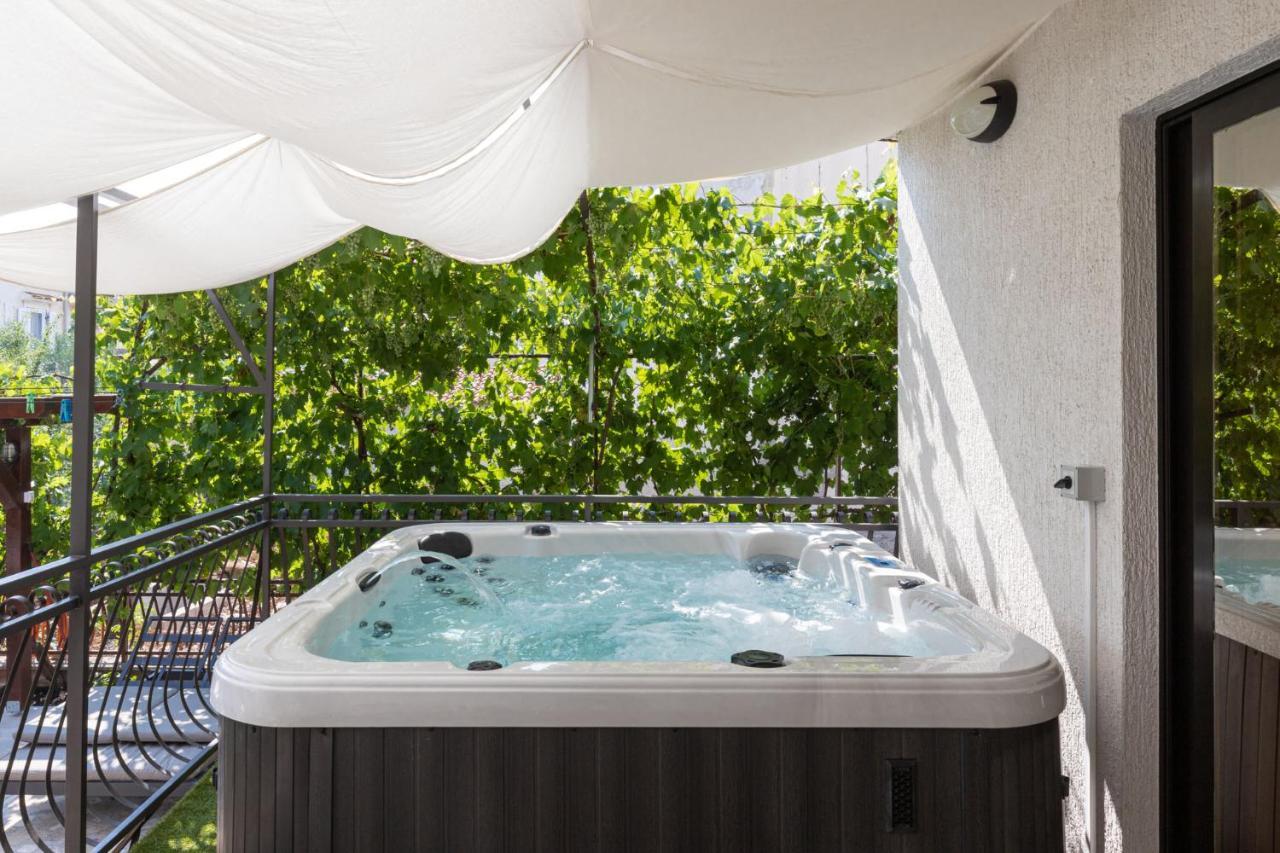 Cukerina Apartment With Whirpool & Sauna Poreč Exteriér fotografie