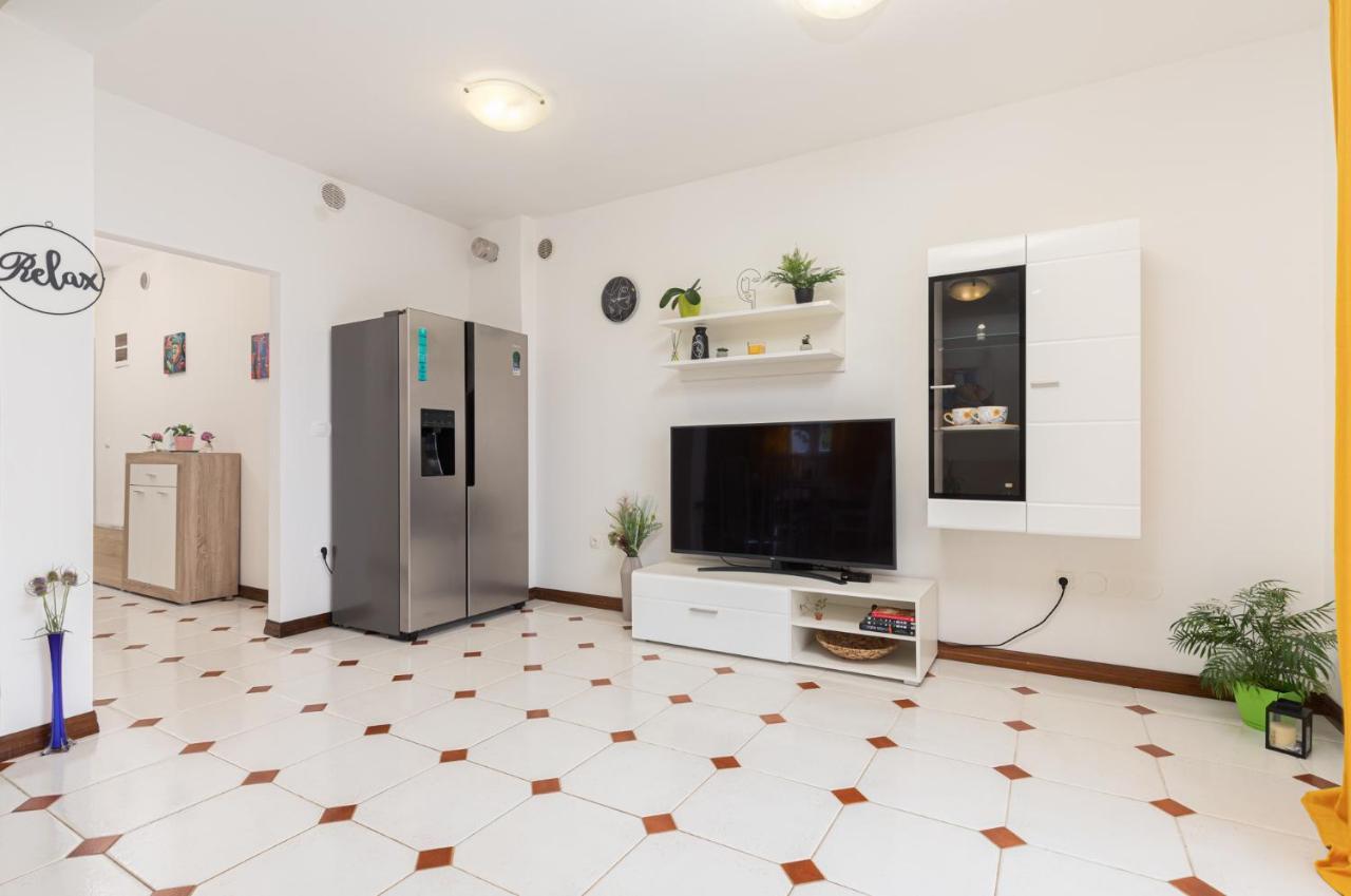 Cukerina Apartment With Whirpool & Sauna Poreč Exteriér fotografie